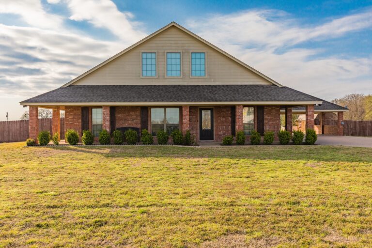 https://jananorsrealestate.com/wp-content/uploads/04_BN4A1126HDR.jpg
