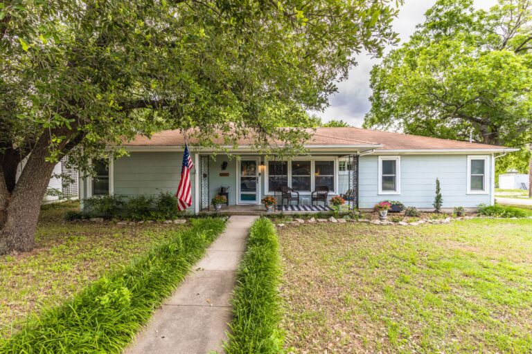https://jananorsrealestate.com/wp-content/uploads/13_BN4A3798.jpg