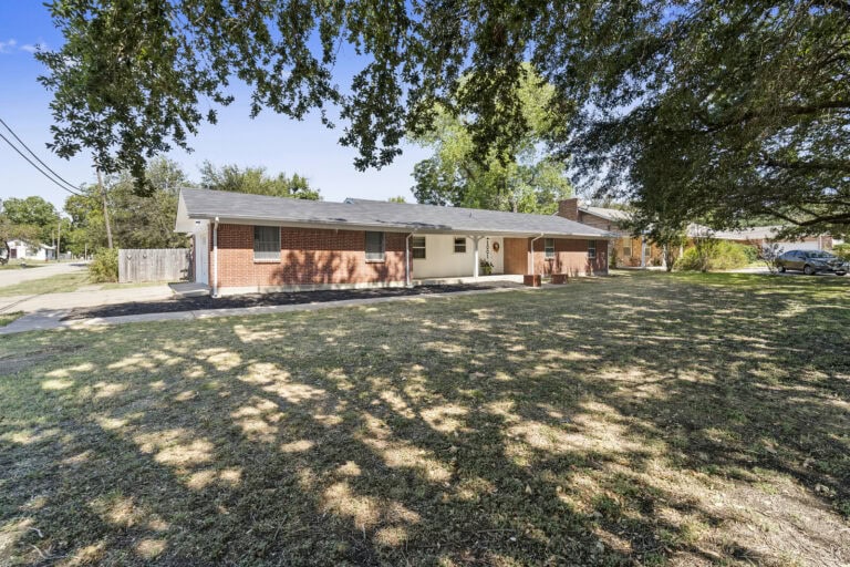 https://jananorsrealestate.com/wp-content/uploads/03_1001_Corsicana_3_mls.jpg
