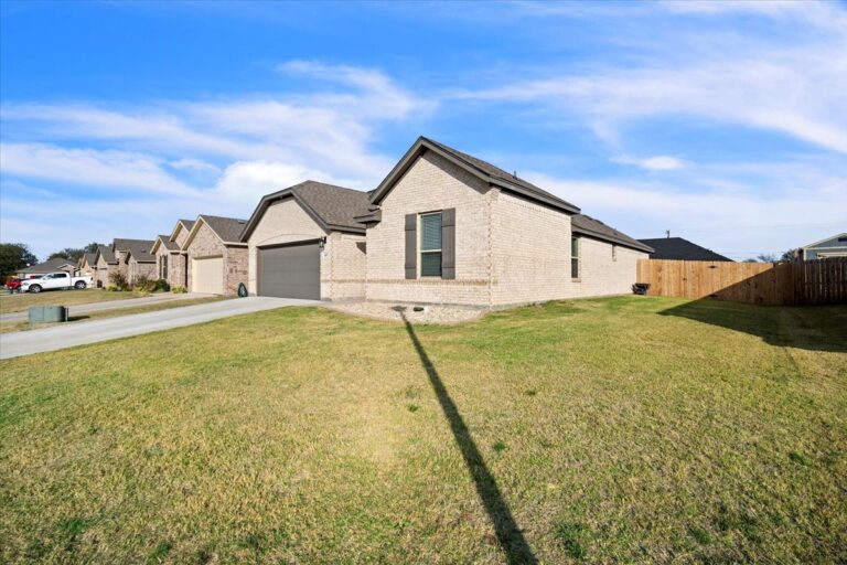 02 407 Stoneridge 1 1 768x512
