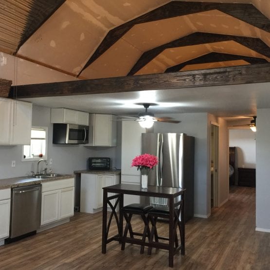 5653D6C6 CDA7 4AF9 9908 BDCB11FABB99 555x555 1