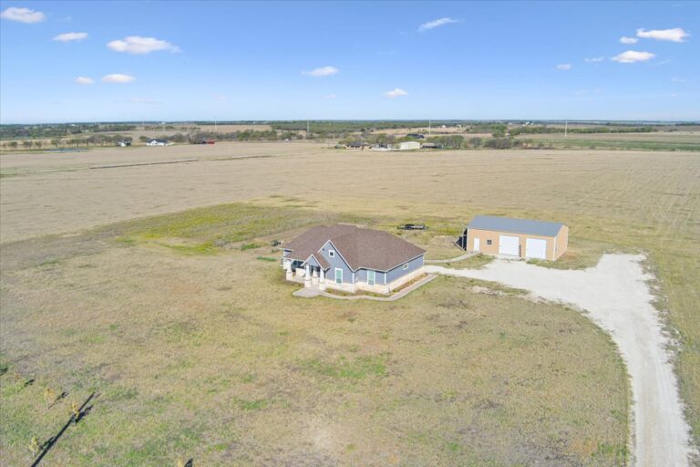03 397 HCR 2341 Drone 2 768x512