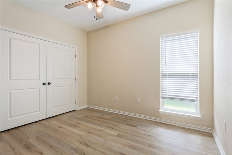 21 426 Alexander 21 1 768x512